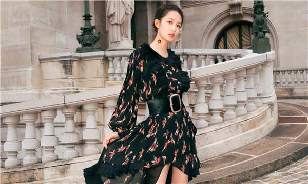 长顺标题：包生男孩机构：助你成功代怀生子，实现家庭梦想
